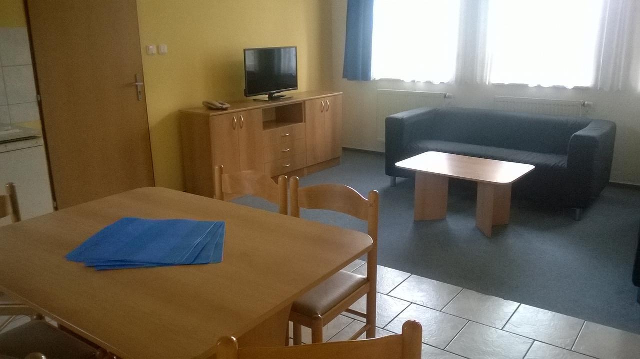 Rekreacni Komplex Losinka Velké Losiny Exteriör bild